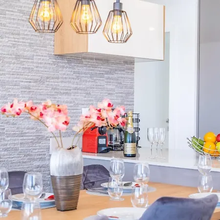 Camelia * Arco da Calheta (Madeira)