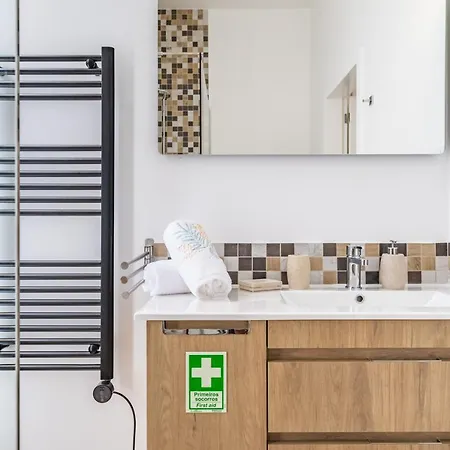 Camelia * Arco da Calheta (Madeira)