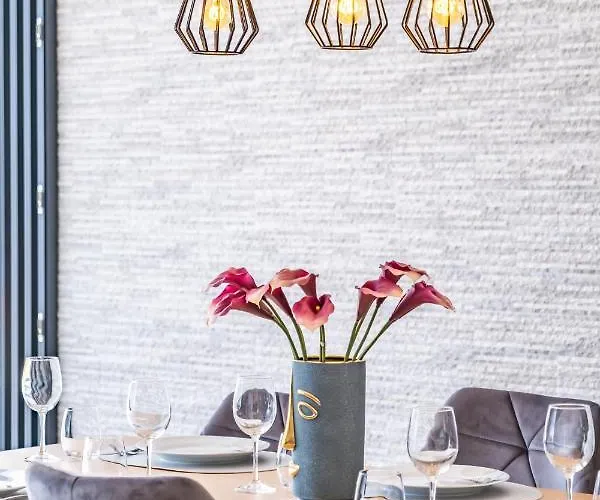 Camelia Vila Arco da Calheta (Madeira)