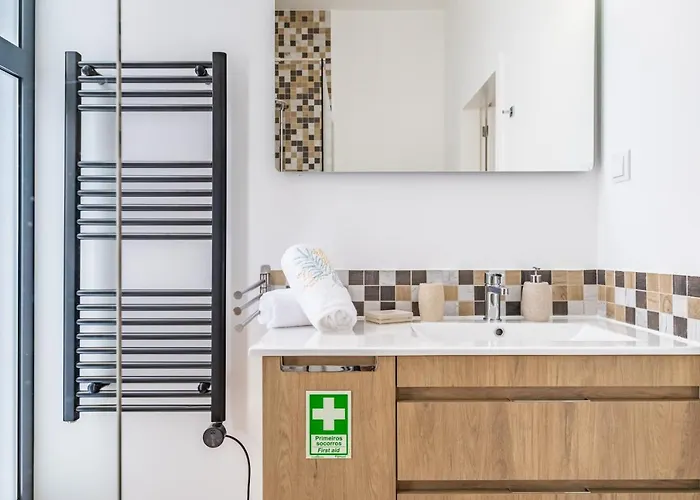 Camelia * Arco da Calheta (Madeira)